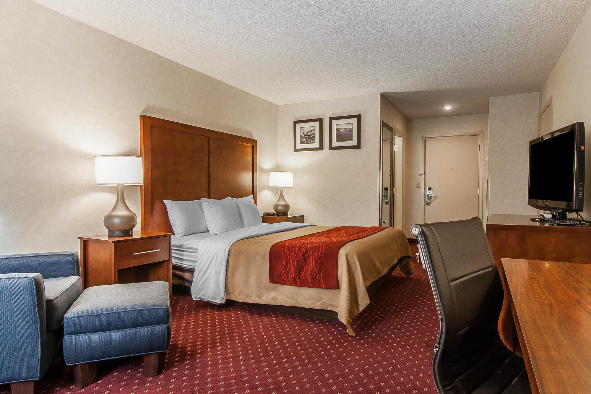 Comfort Inn & Suites Klamath Falls Exterior photo
